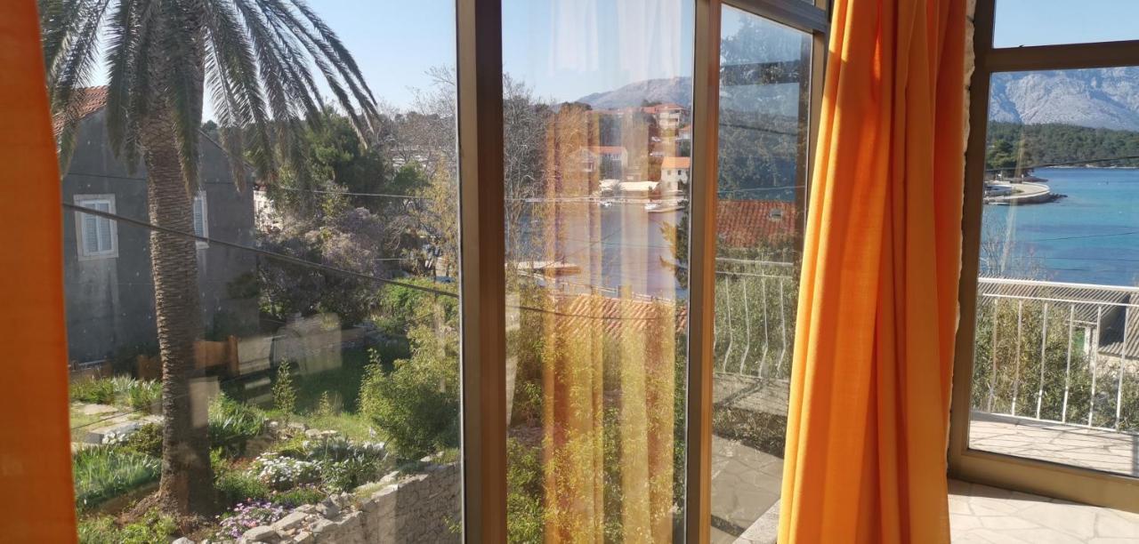 Big House For 14 People In Centre Of Lumbarda Apartment Exterior foto