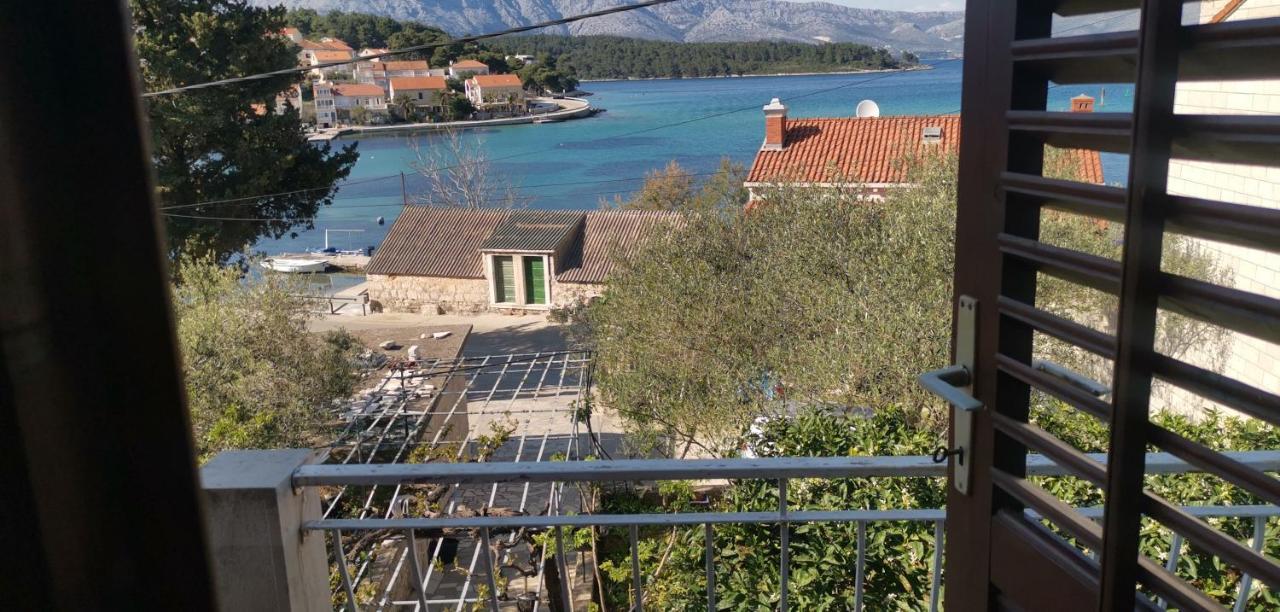 Big House For 14 People In Centre Of Lumbarda Apartment Exterior foto